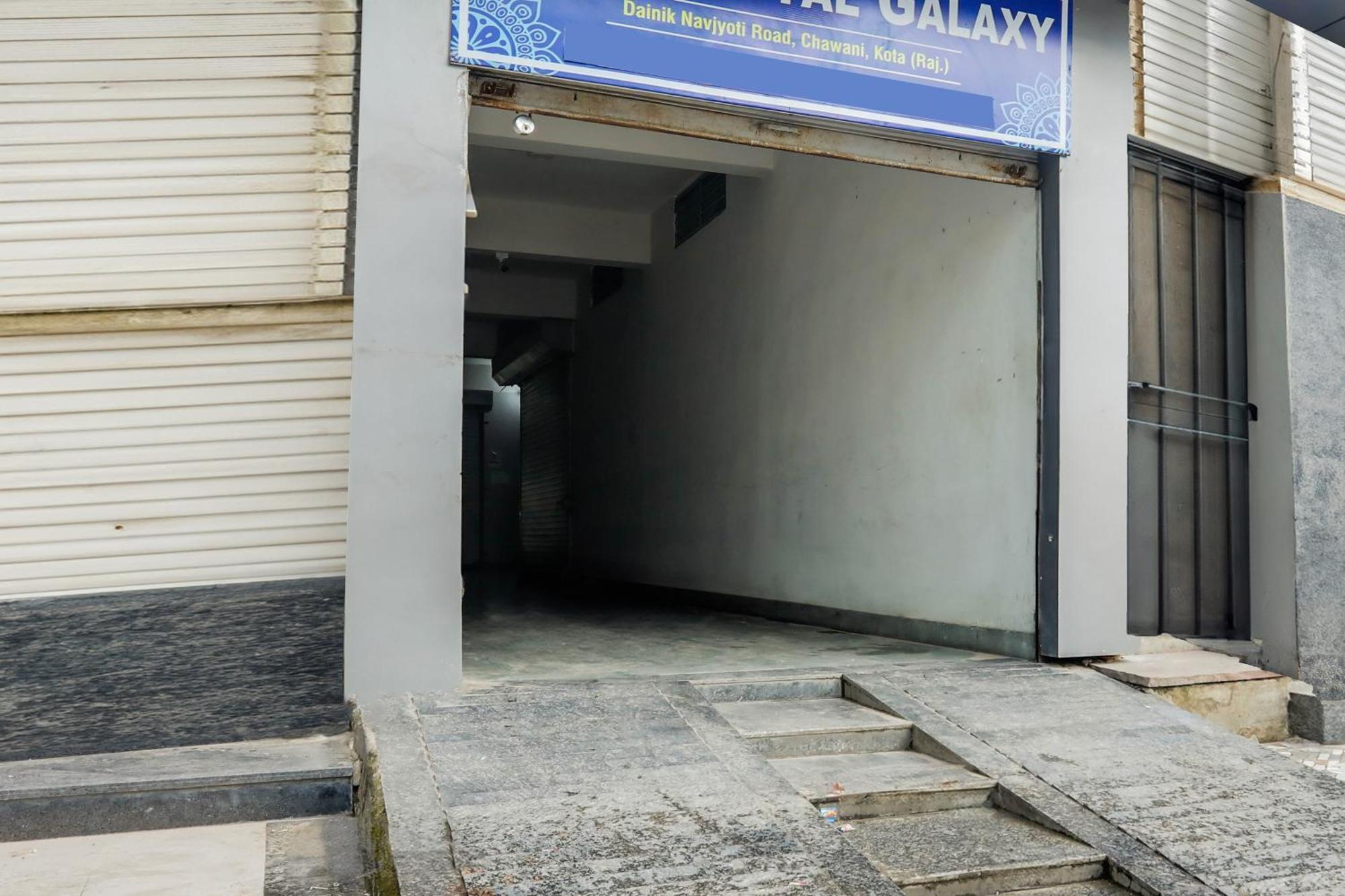 Hotel O Royal Galaxy كوتا المظهر الخارجي الصورة